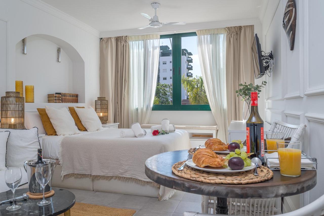Bianca Chic Studio - Carihuela Beach At 300M Torremolinos Zewnętrze zdjęcie