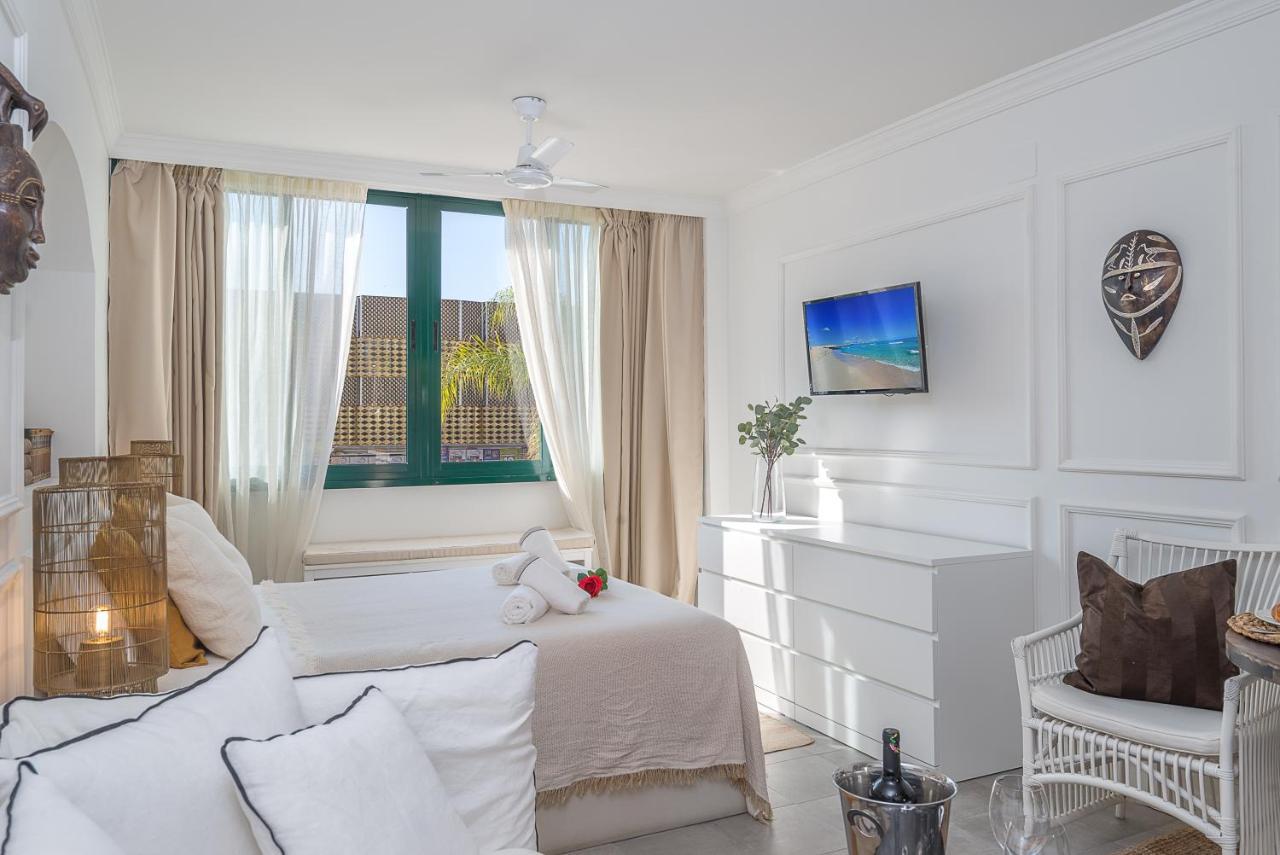 Bianca Chic Studio - Carihuela Beach At 300M Torremolinos Zewnętrze zdjęcie
